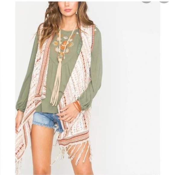 Miss Me Sweaters - Miss Me Fringe Boho Sweater Vest‎